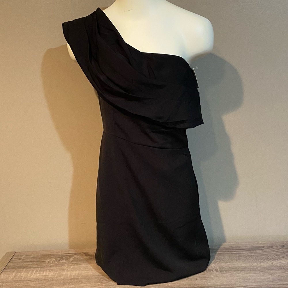 One-Shoulder Black Cocktail Dress
